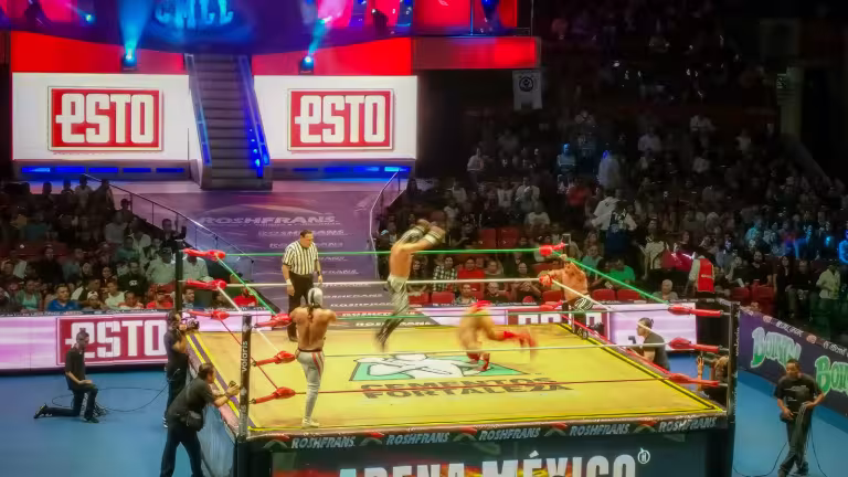 Kamp på Arena Mexico