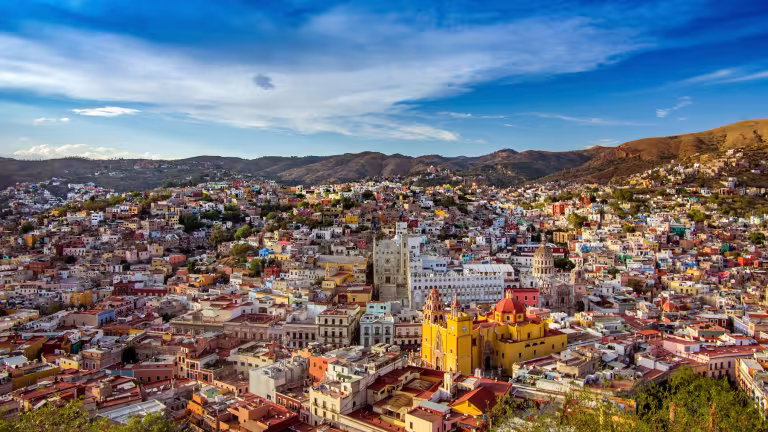 Vy över staden Guanajuato