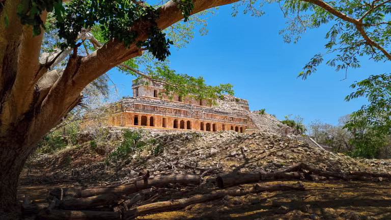 Ruiner efter Ruta Puuc i Yucatán